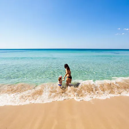 Sirena In Luxury With Shared Pool Holiday home Torre Lapillo