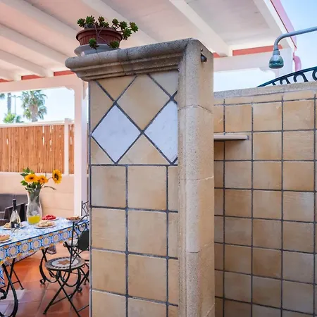 Sirena In Luxury With Shared Pool Holiday home