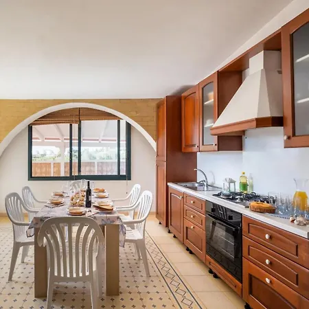 Sirena In Luxury With Shared Pool Dom wakacyjny *