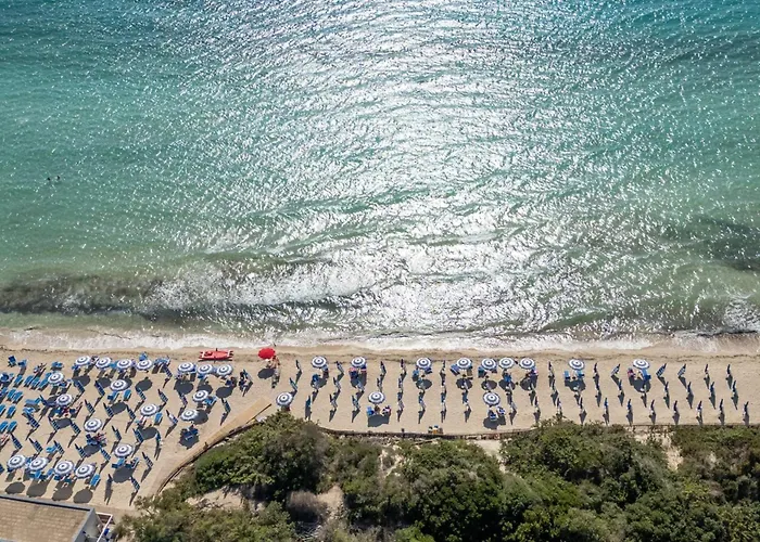Sirena In Luxury With Shared Pool Ferienhaus Torre Lapillo